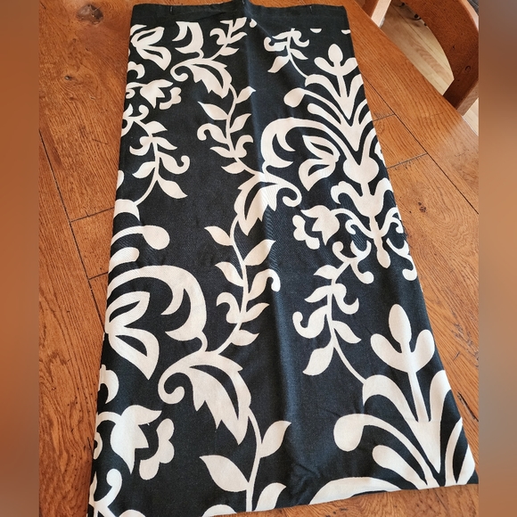 Shower Curtain - Picture 2 of 3